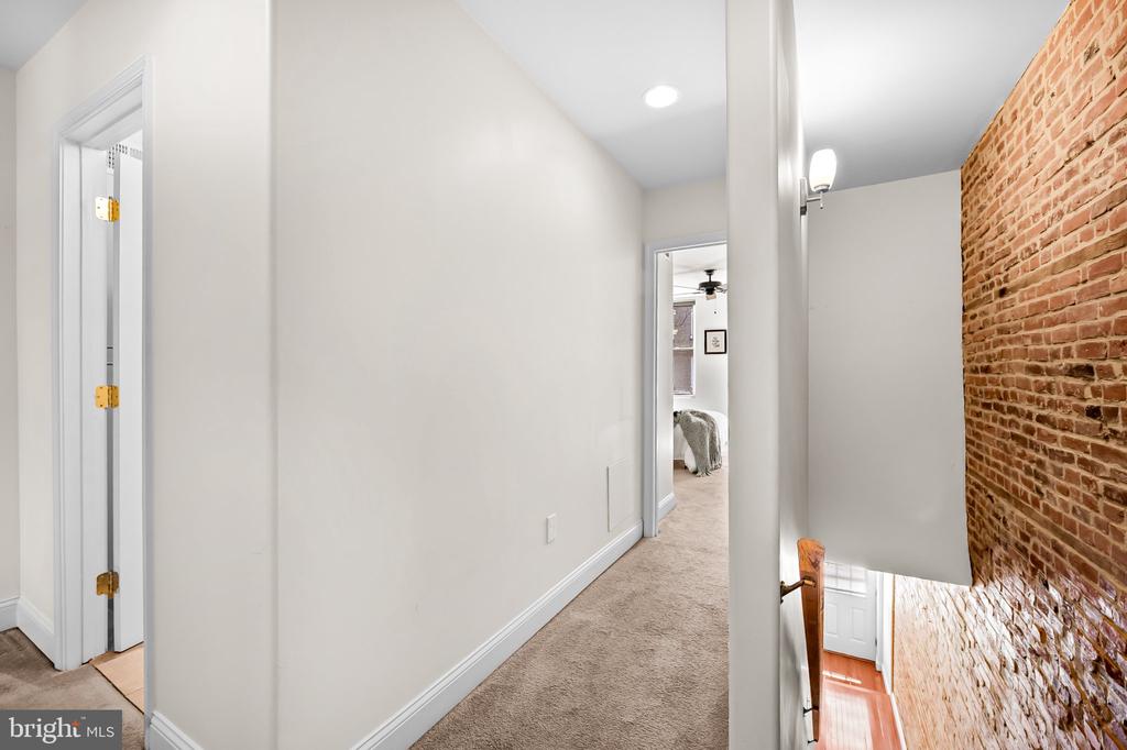 406 W 23RD STREET