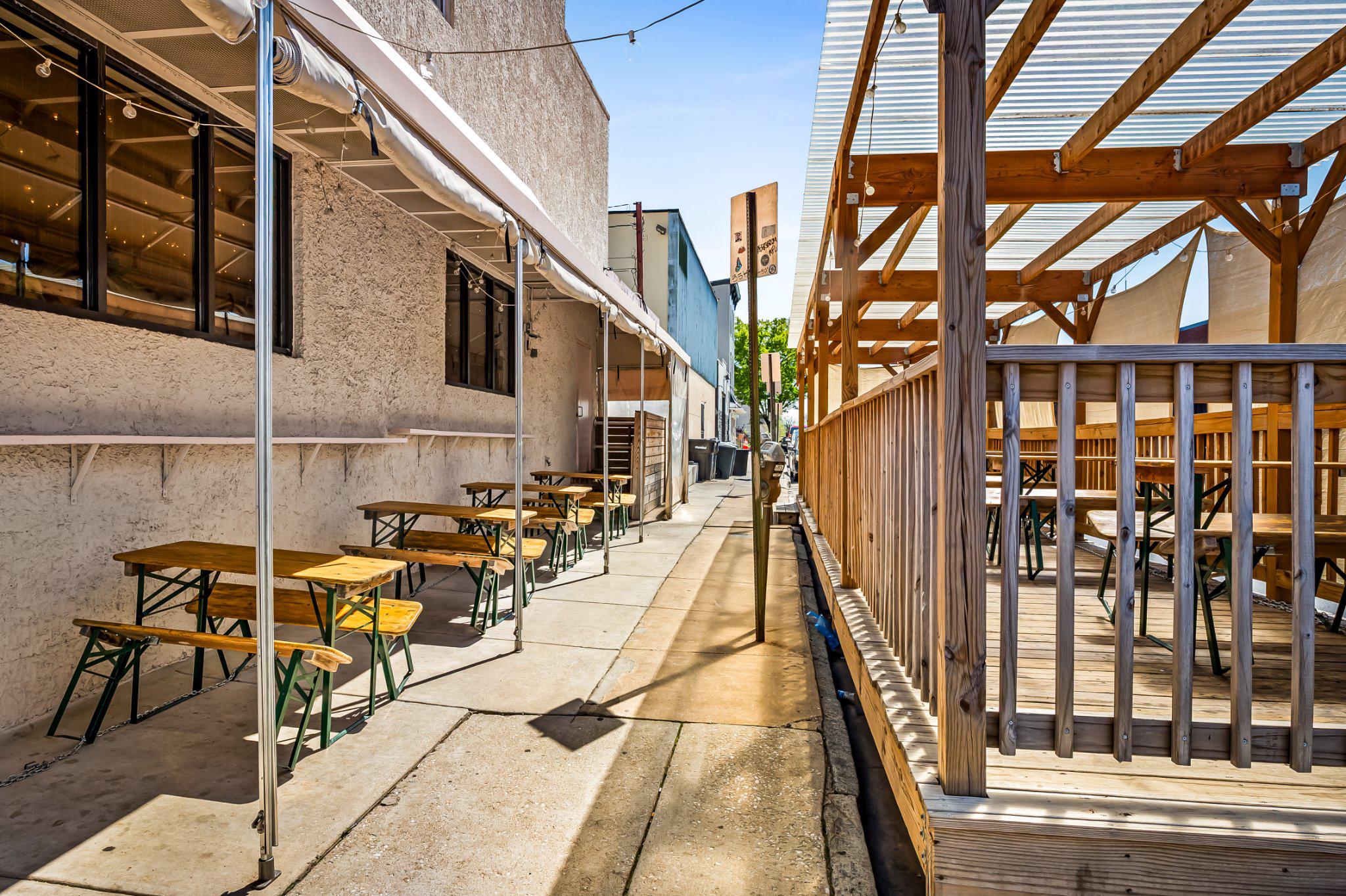 406 W 23RD STREET