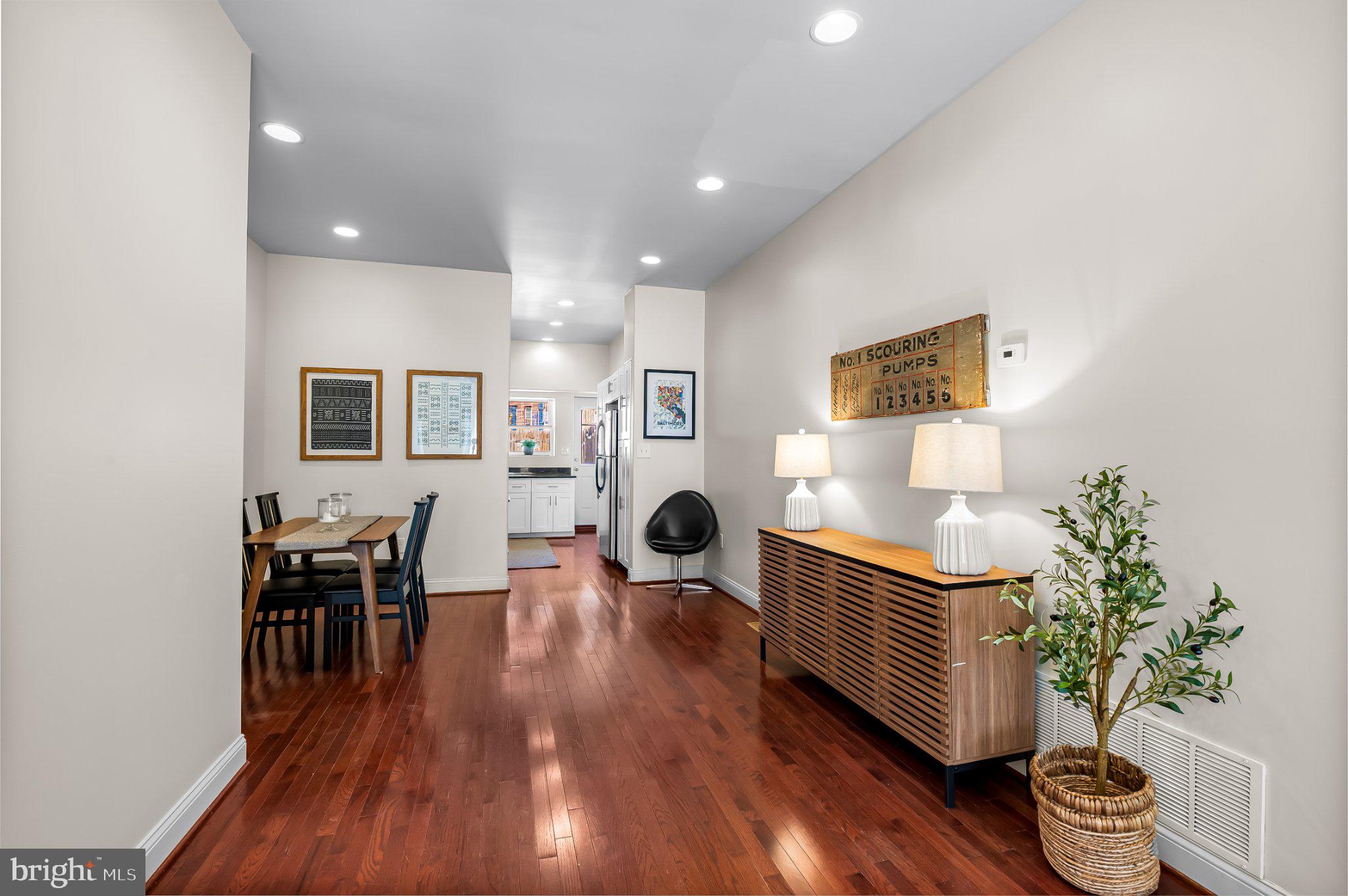 406 W 23RD STREET