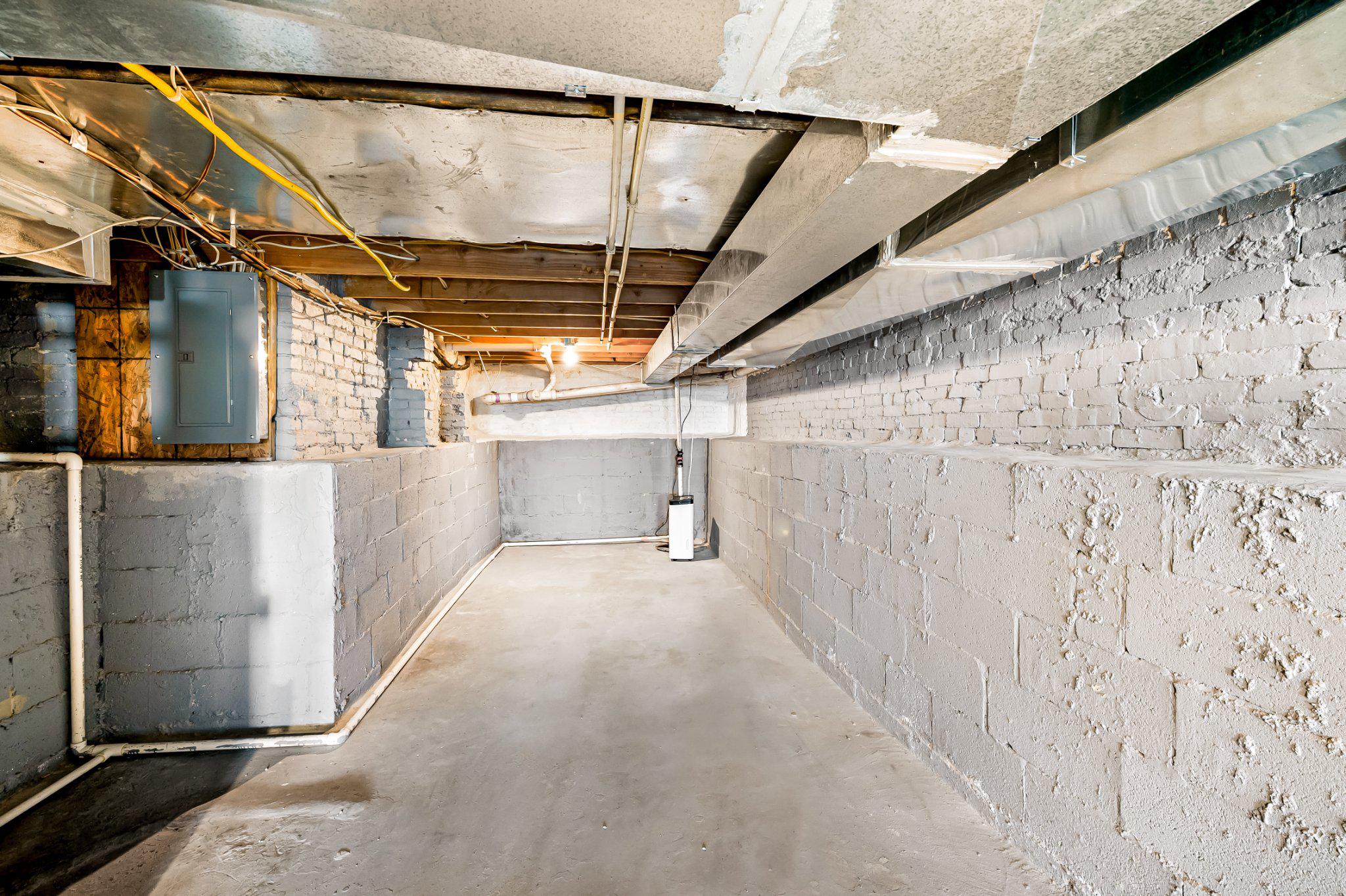 406 W 23RD STREET