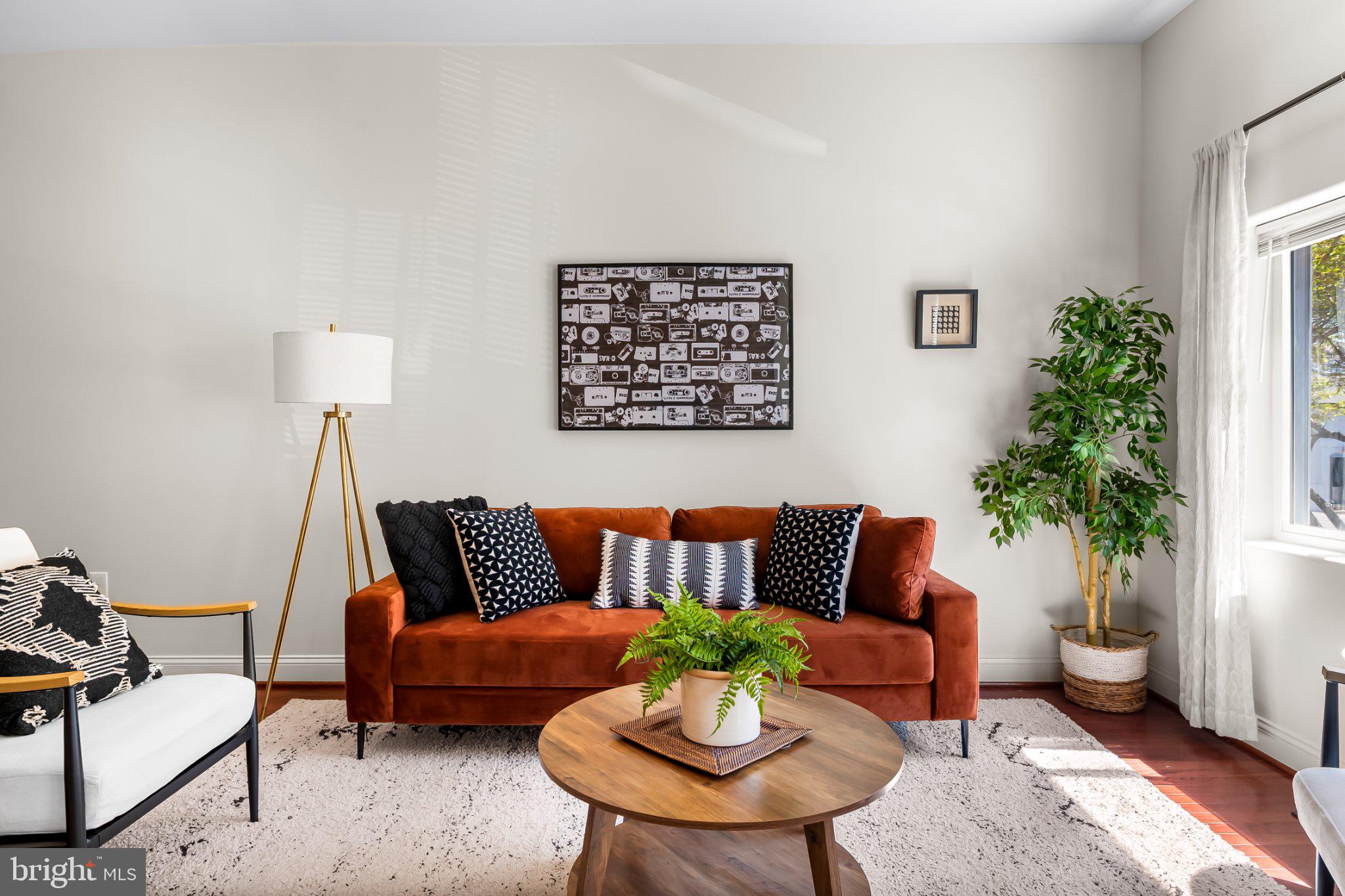 406 W 23RD STREET
