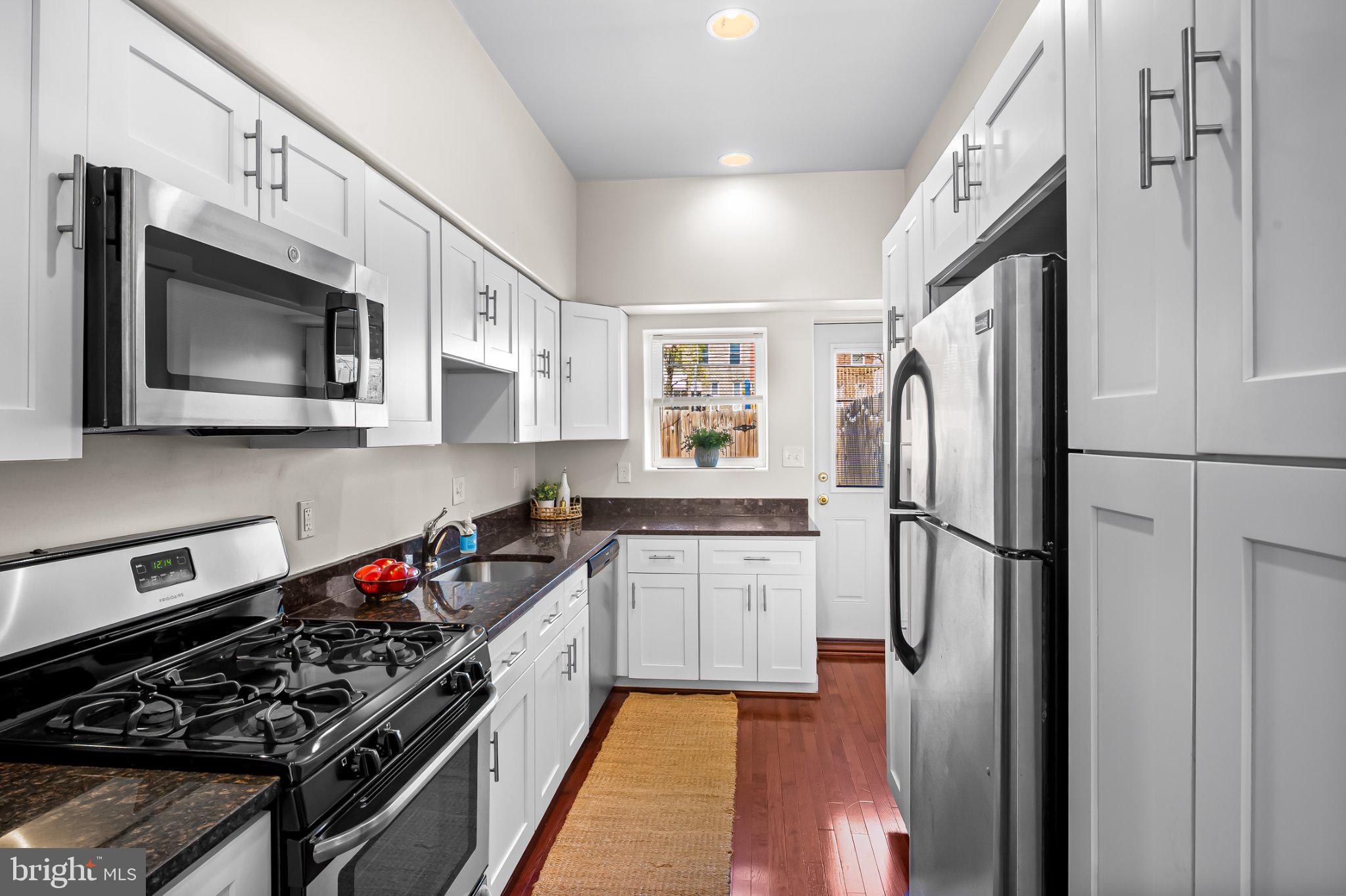 406 W 23RD STREET