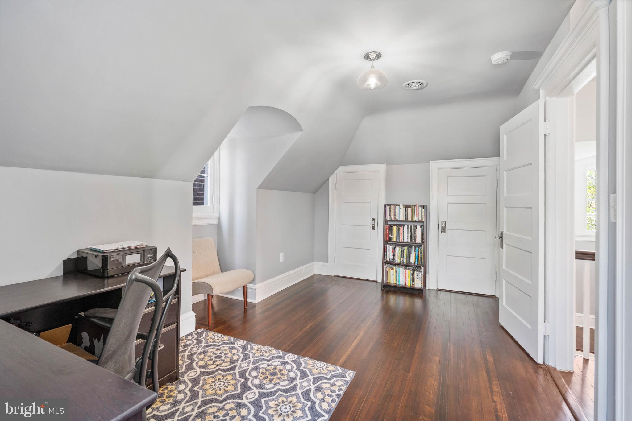 3808 FENCHURCH ROAD