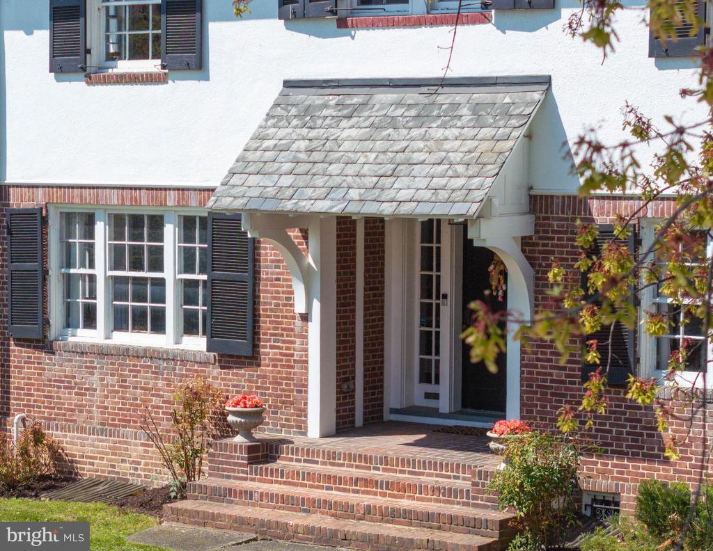 3808 FENCHURCH ROAD