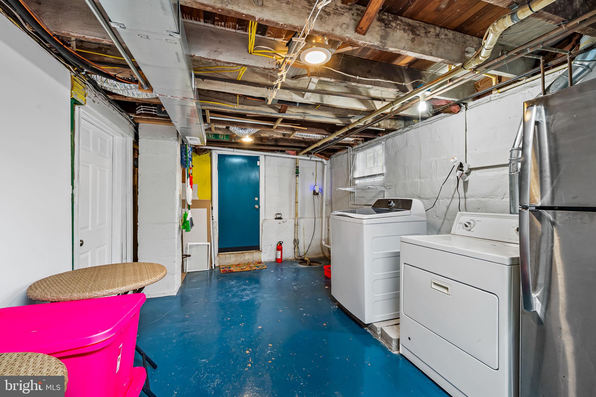 3212 WISTERIA AVENUE