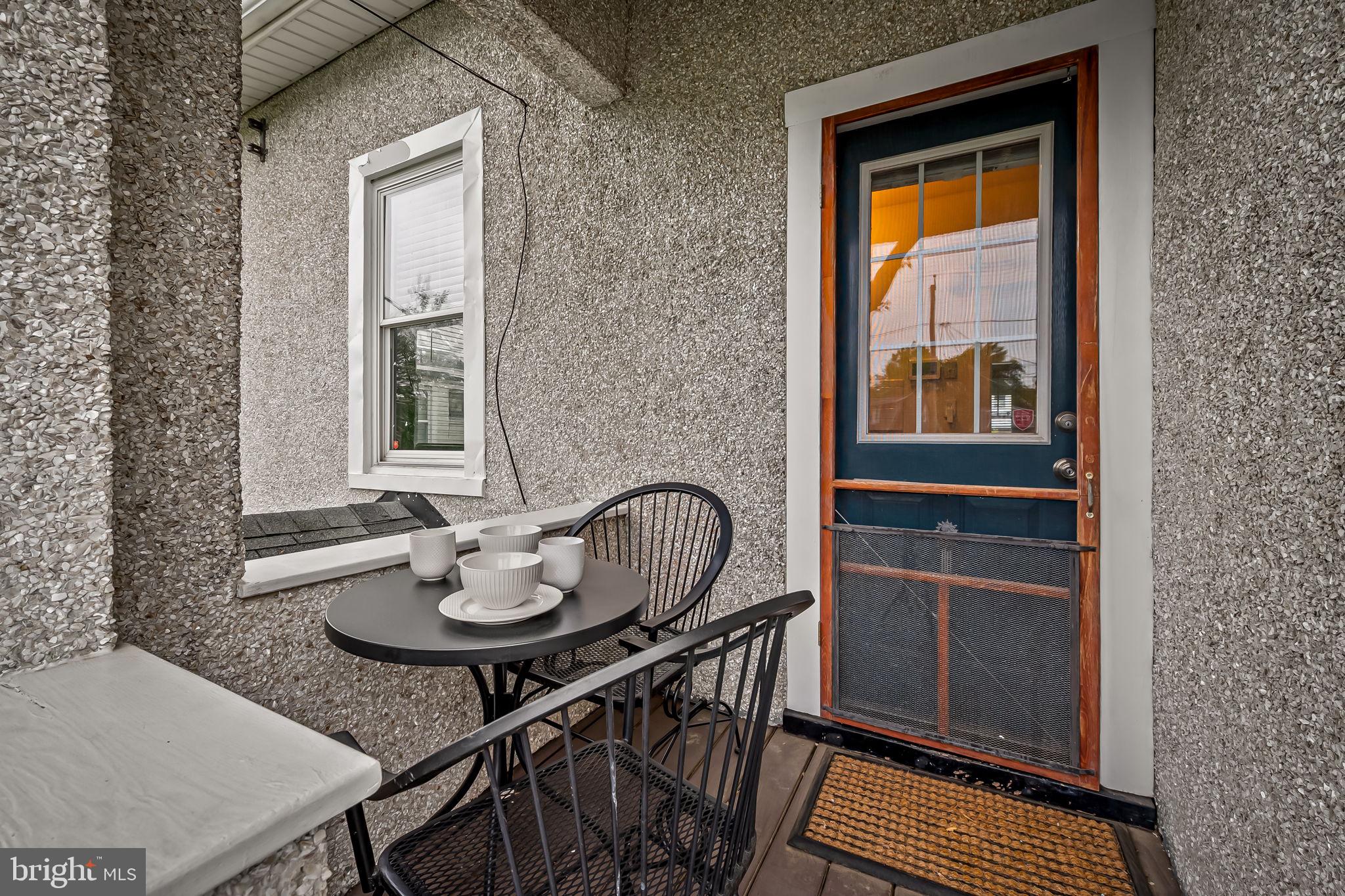 3212 WISTERIA AVENUE