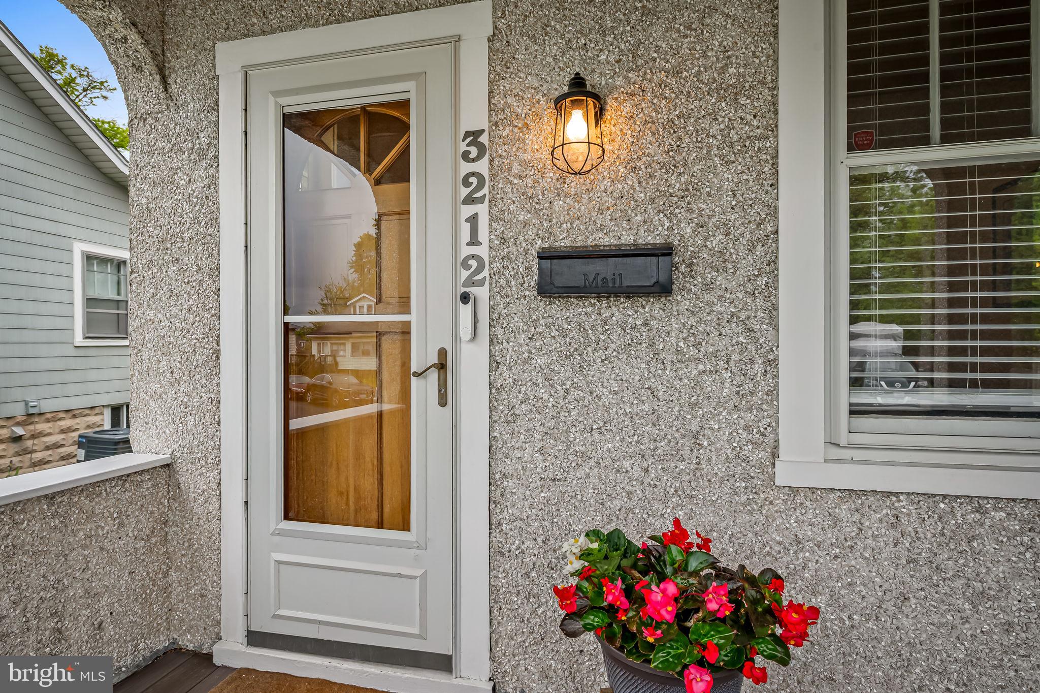 3212 WISTERIA AVENUE