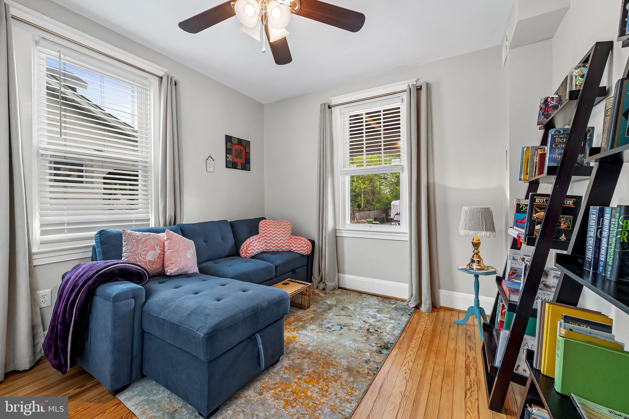 3212 WISTERIA AVENUE