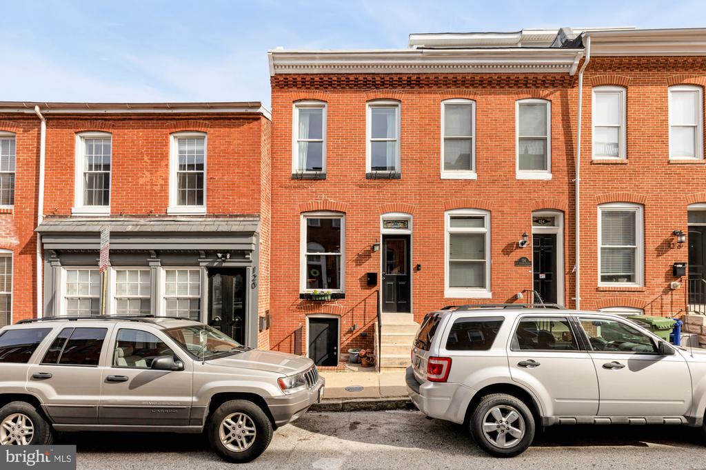 122 E OSTEND STREET