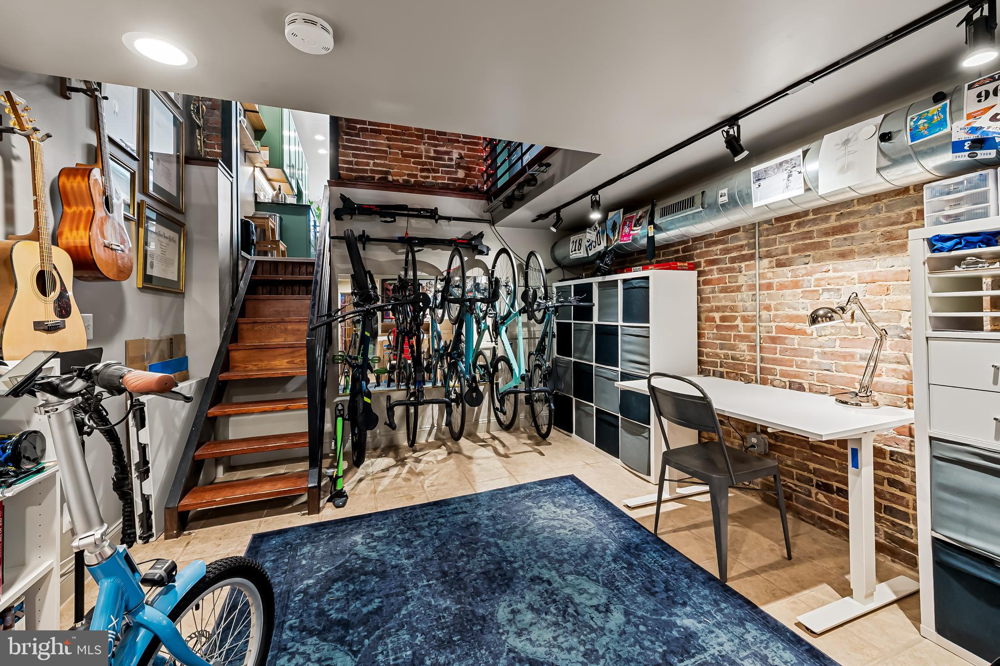 1240 RIVERSIDE AVENUE