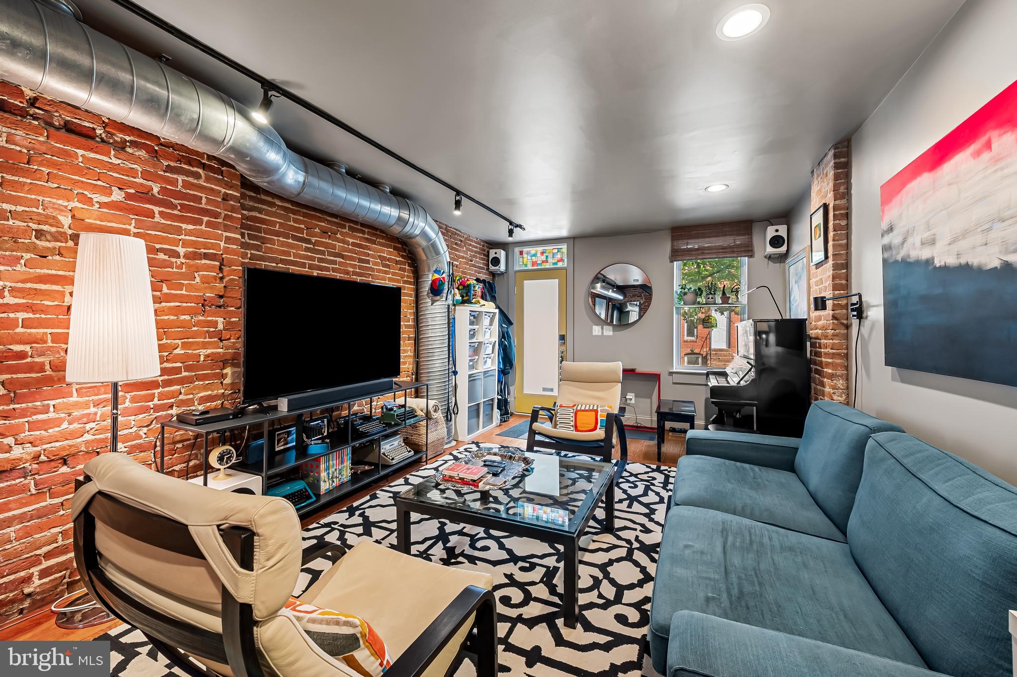 1240 RIVERSIDE AVENUE