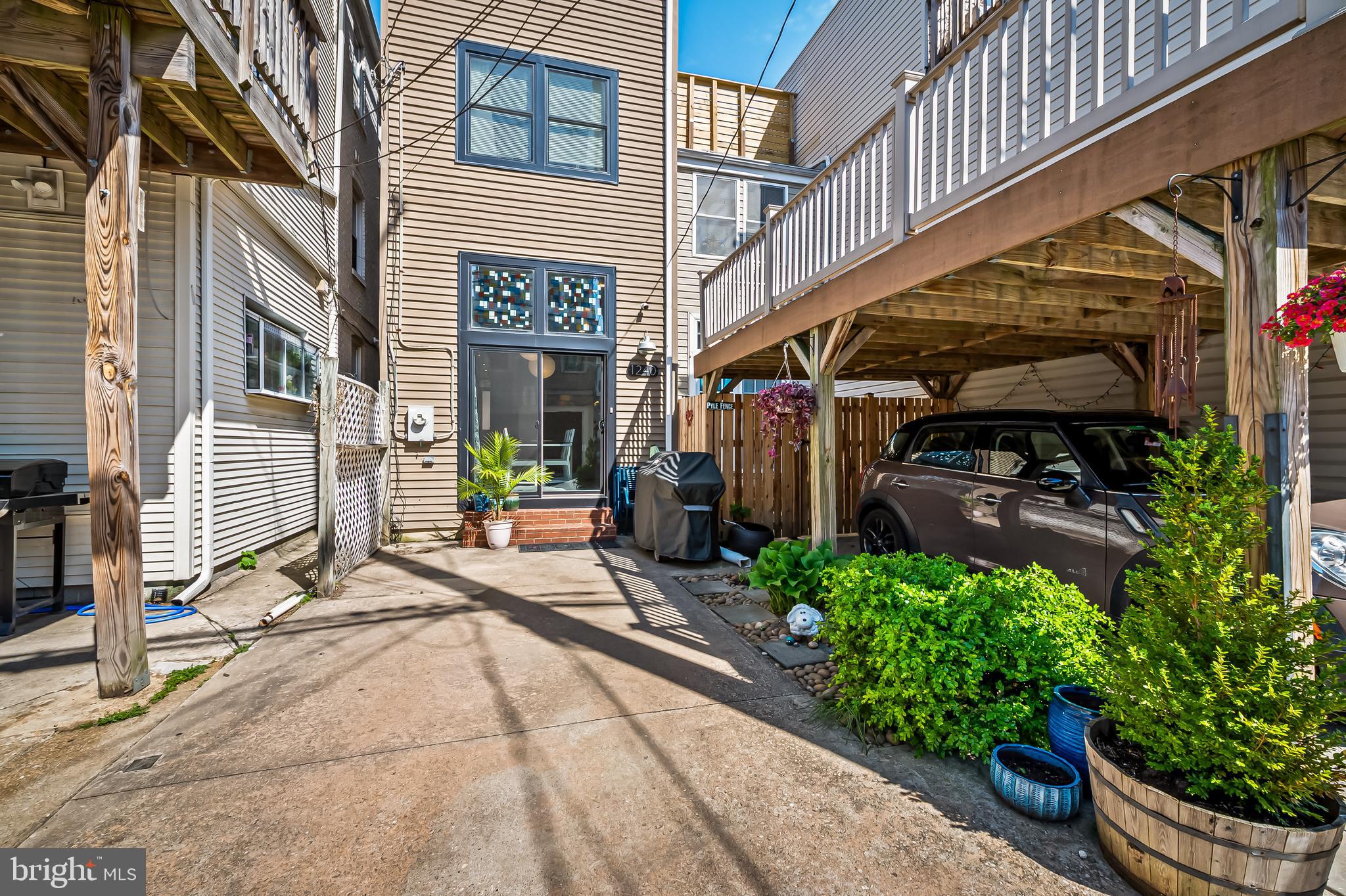 1240 RIVERSIDE AVENUE