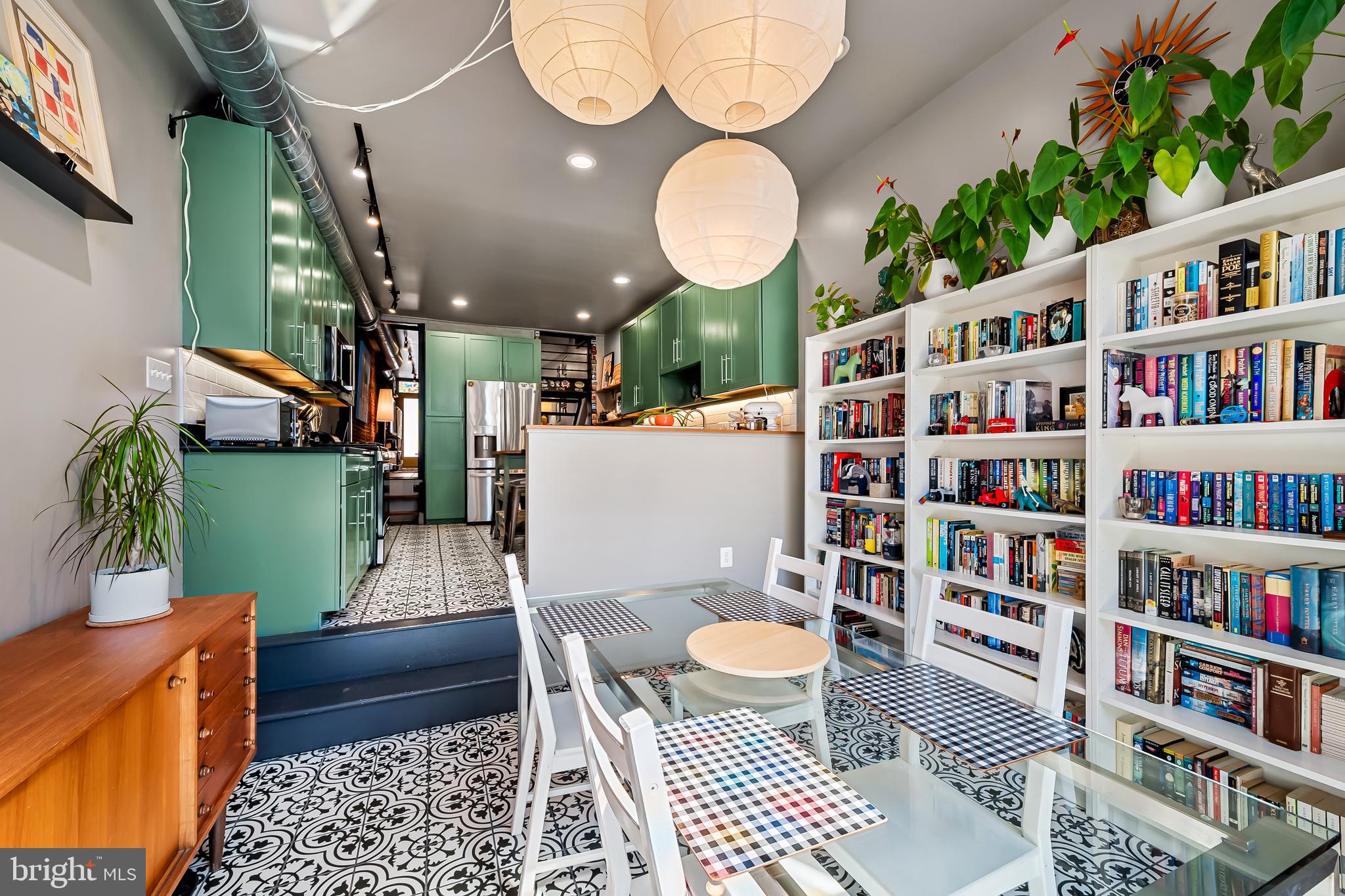 1240 RIVERSIDE AVENUE