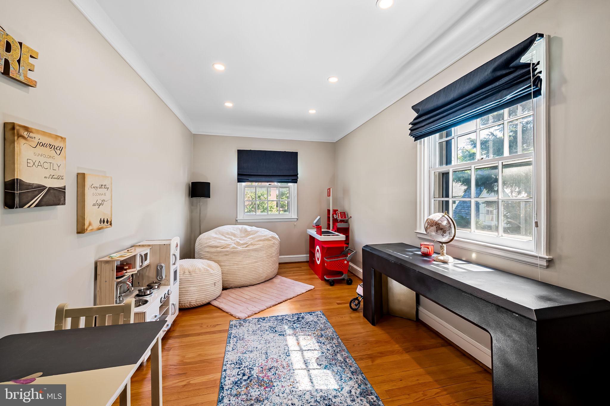 212 SAINT DUNSTANS ROAD