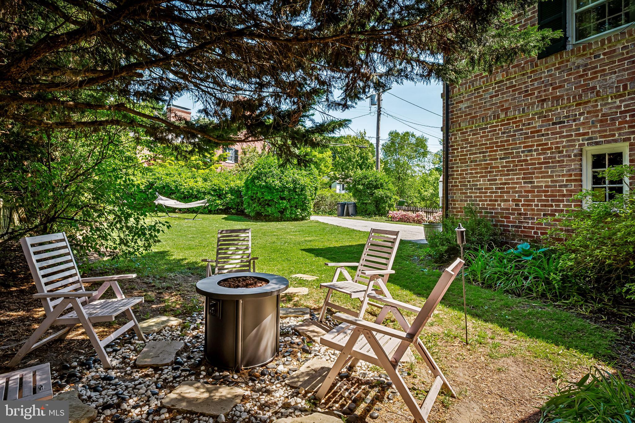 212 SAINT DUNSTANS ROAD