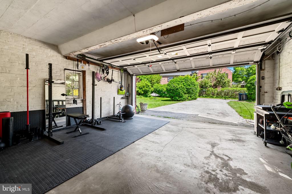 212 SAINT DUNSTANS ROAD