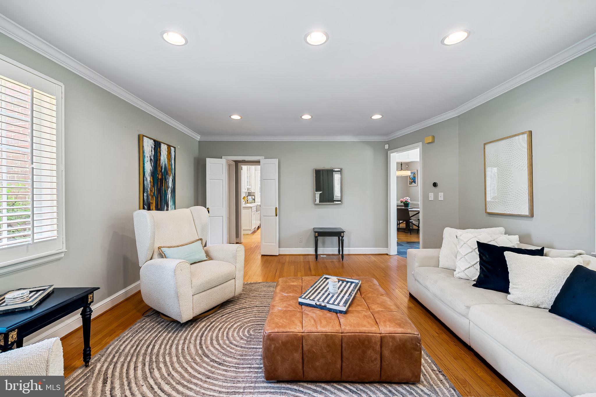 212 SAINT DUNSTANS ROAD