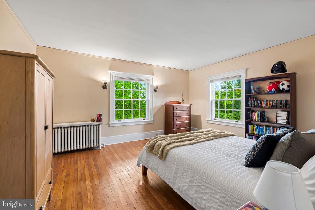 222 LONGWOOD ROAD