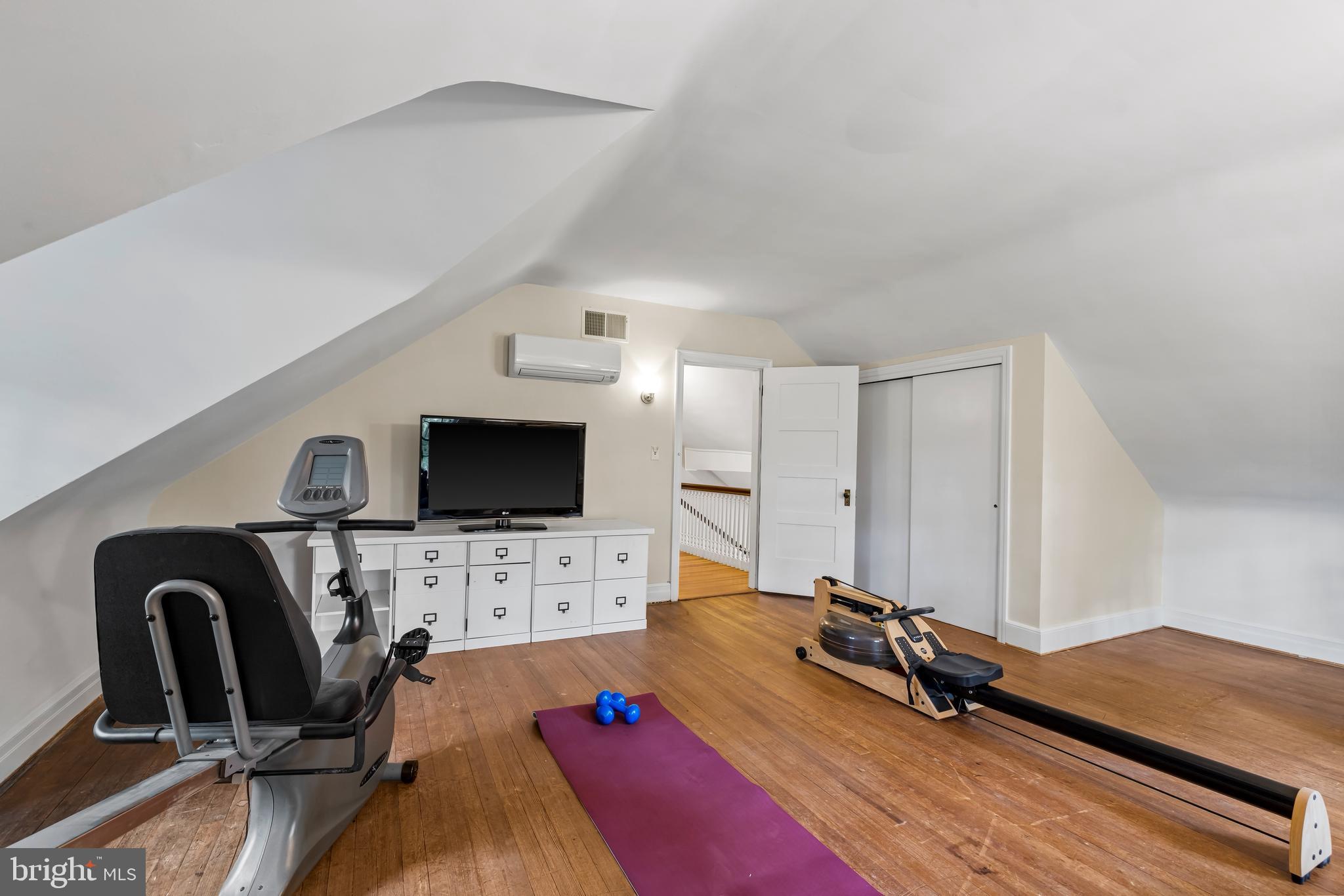 222 LONGWOOD ROAD