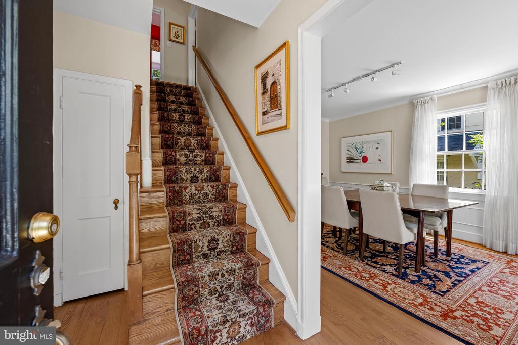 330 BROADMOOR ROAD