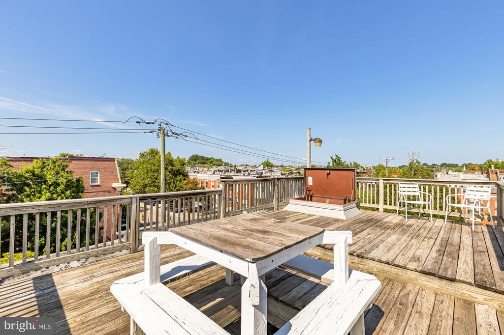 34 N LINWOOD AVENUE