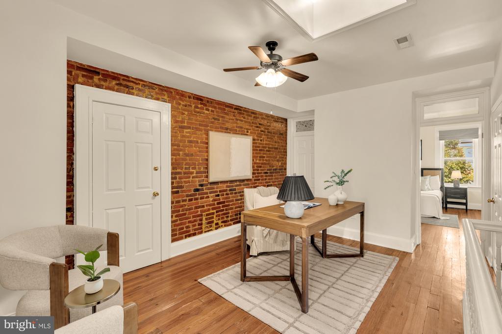 34 N LINWOOD AVENUE