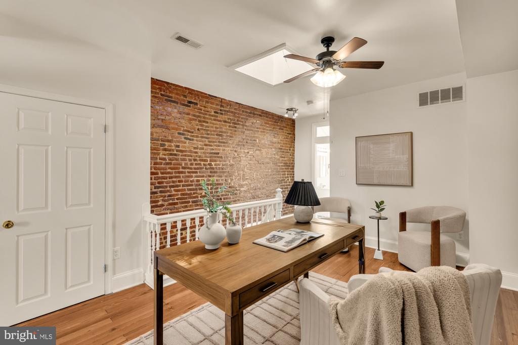 34 N LINWOOD AVENUE