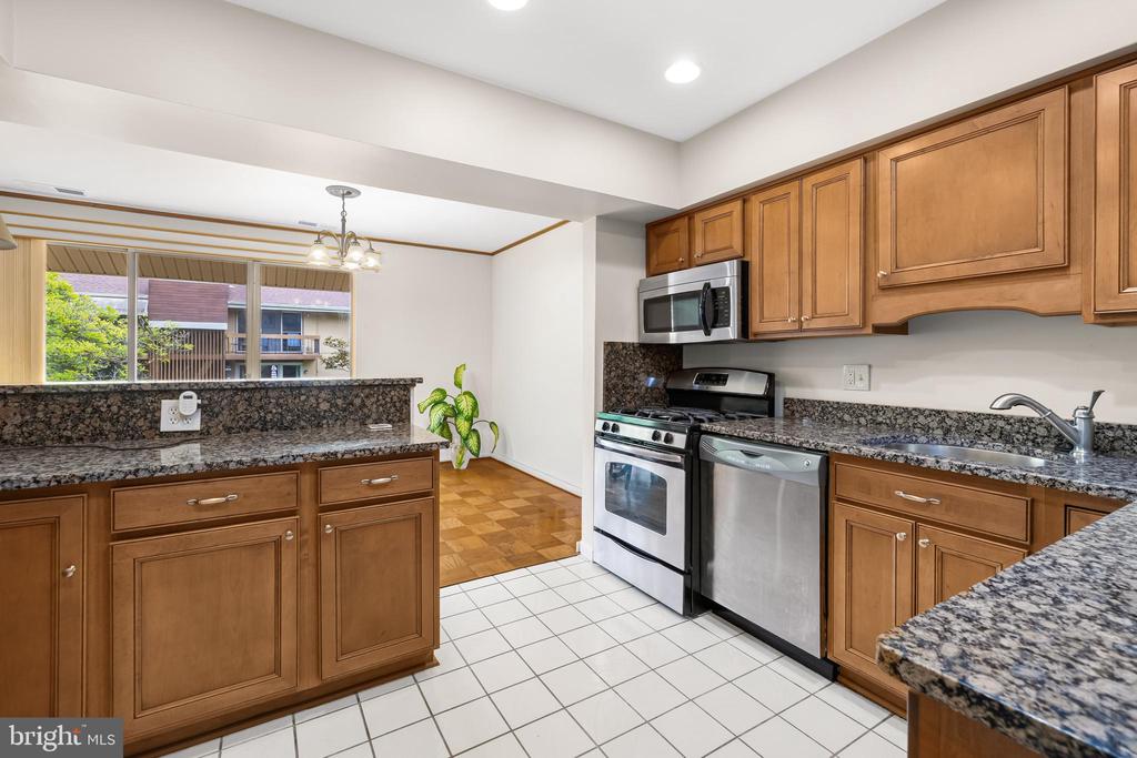 11 HAMILL ROAD Unit: 11E