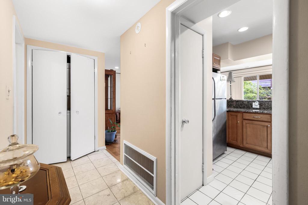 11 HAMILL ROAD Unit: 11E