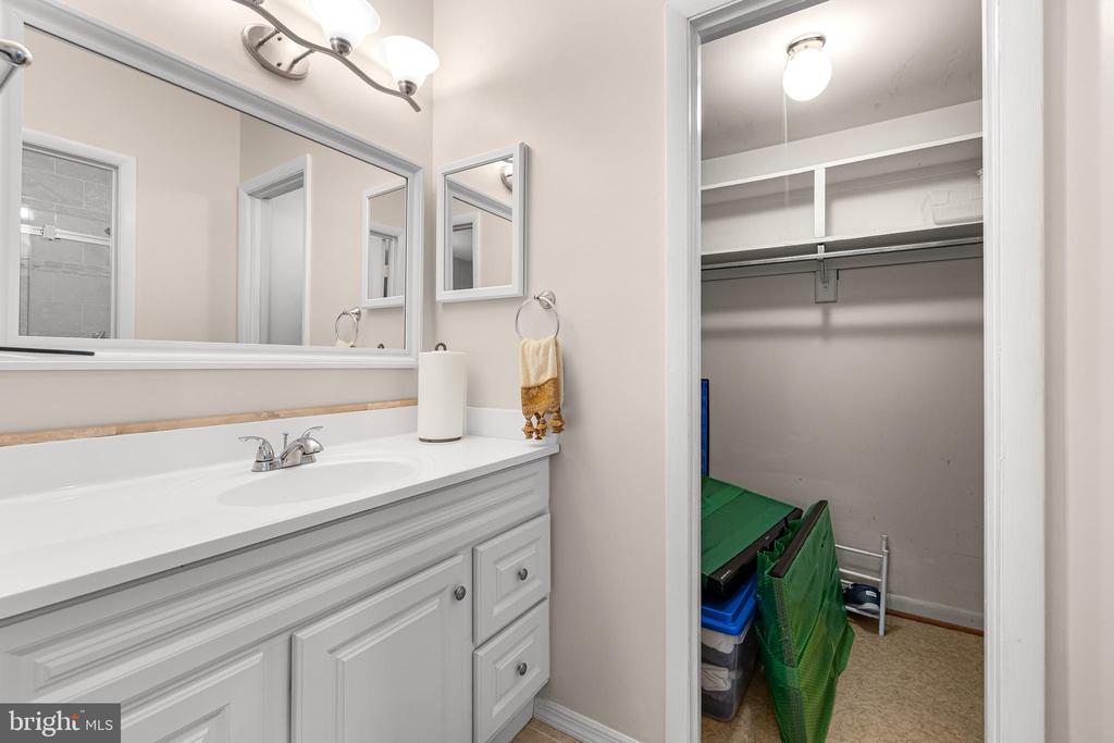11 HAMILL ROAD Unit: 11E