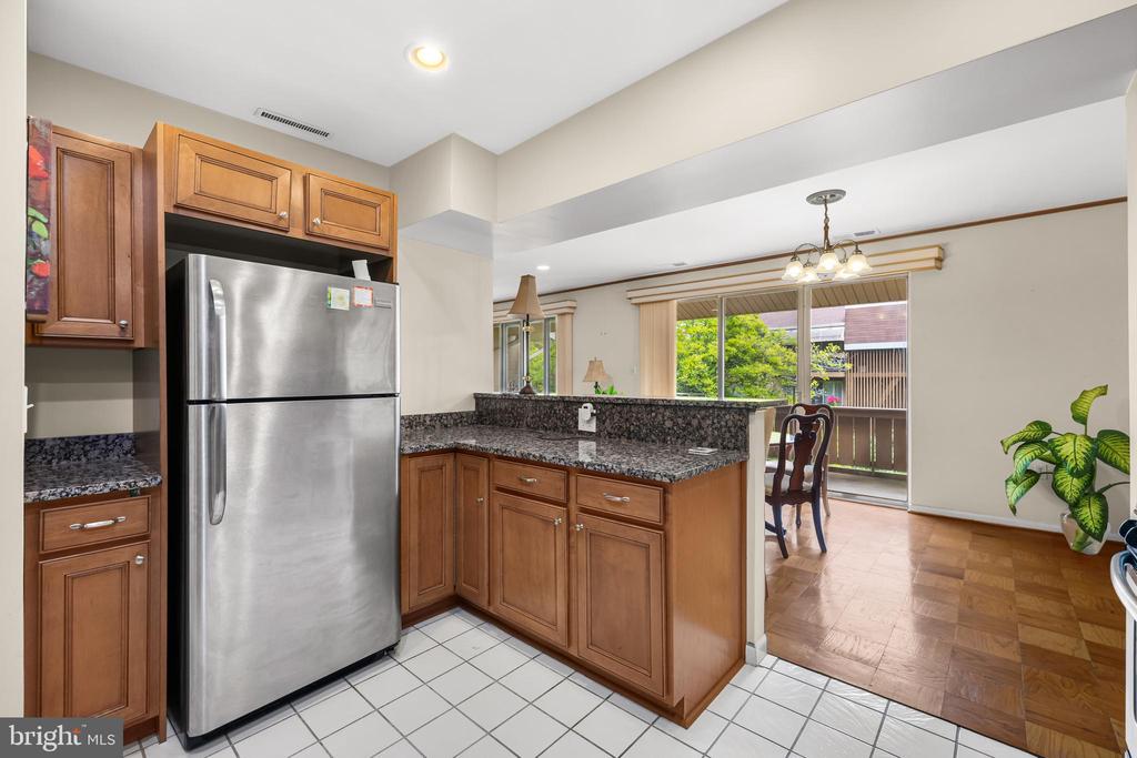 11 HAMILL ROAD Unit: 11E