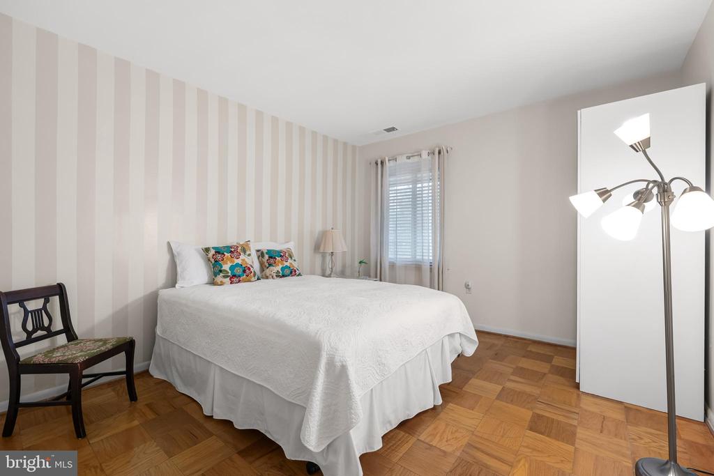 11 HAMILL ROAD Unit: 11E