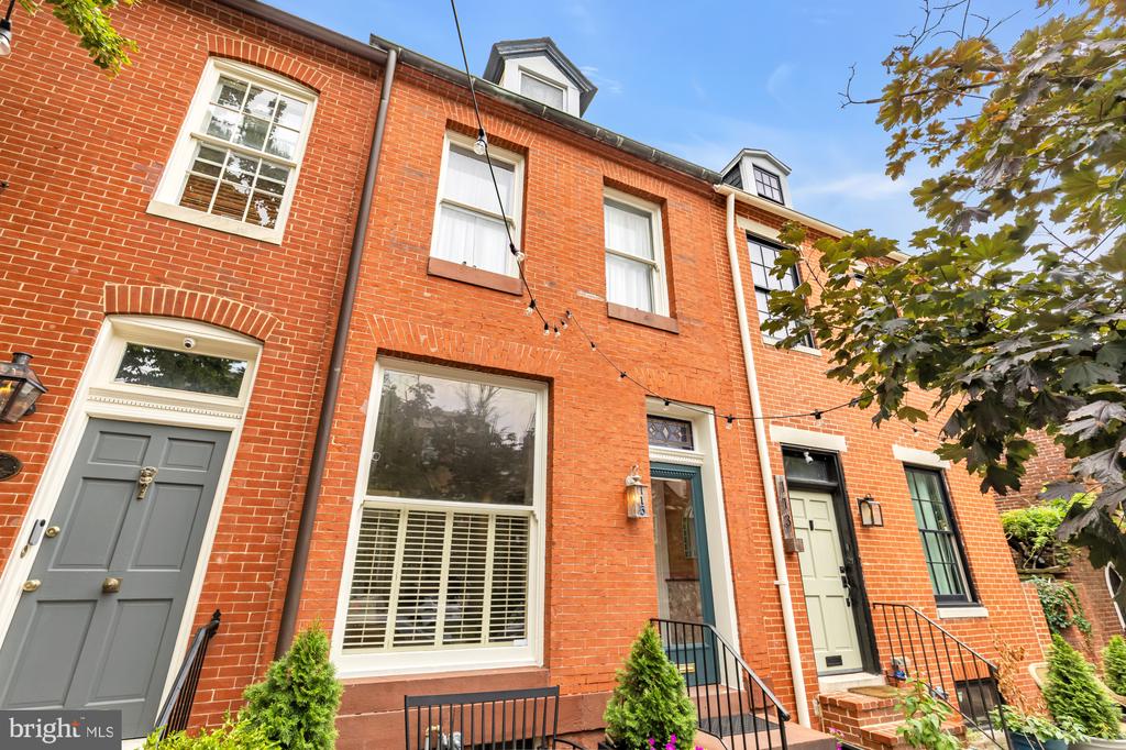 115 E MONTGOMERY STREET