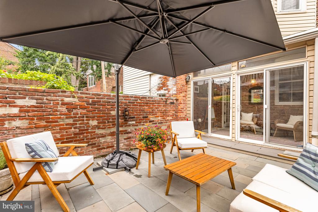 115 E MONTGOMERY STREET