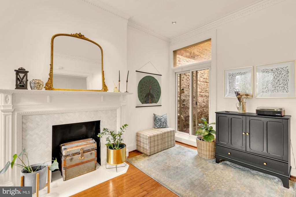 115 E MONTGOMERY STREET