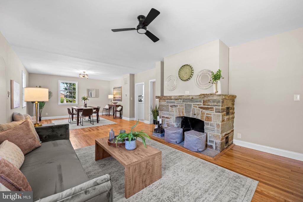 315 E COLD SPRING LANE
