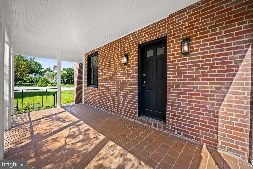 315 E COLD SPRING LANE