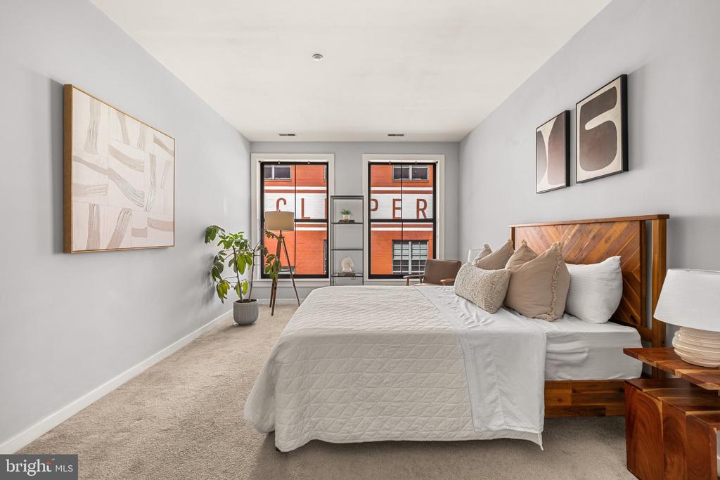 2007 CLIPPER PARK ROAD Unit: 211