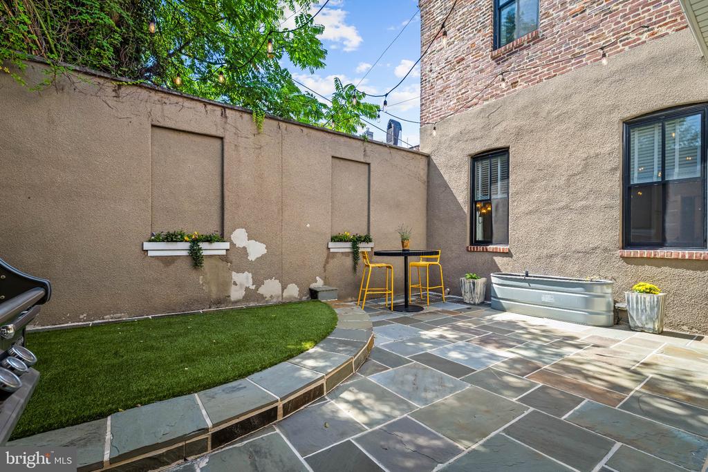 37 BIRCKHEAD STREET