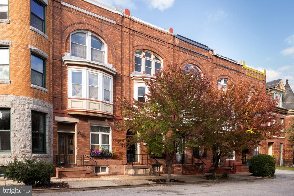 708 RESERVOIR STREET