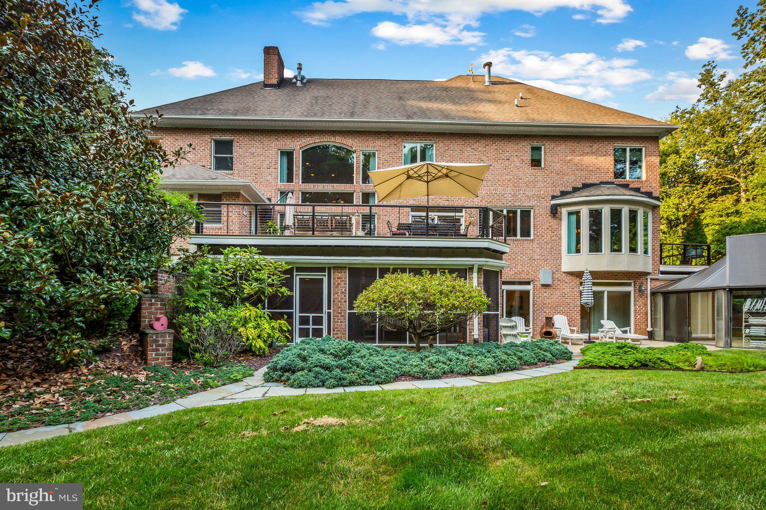 13 CHRIS ELIOT COURT