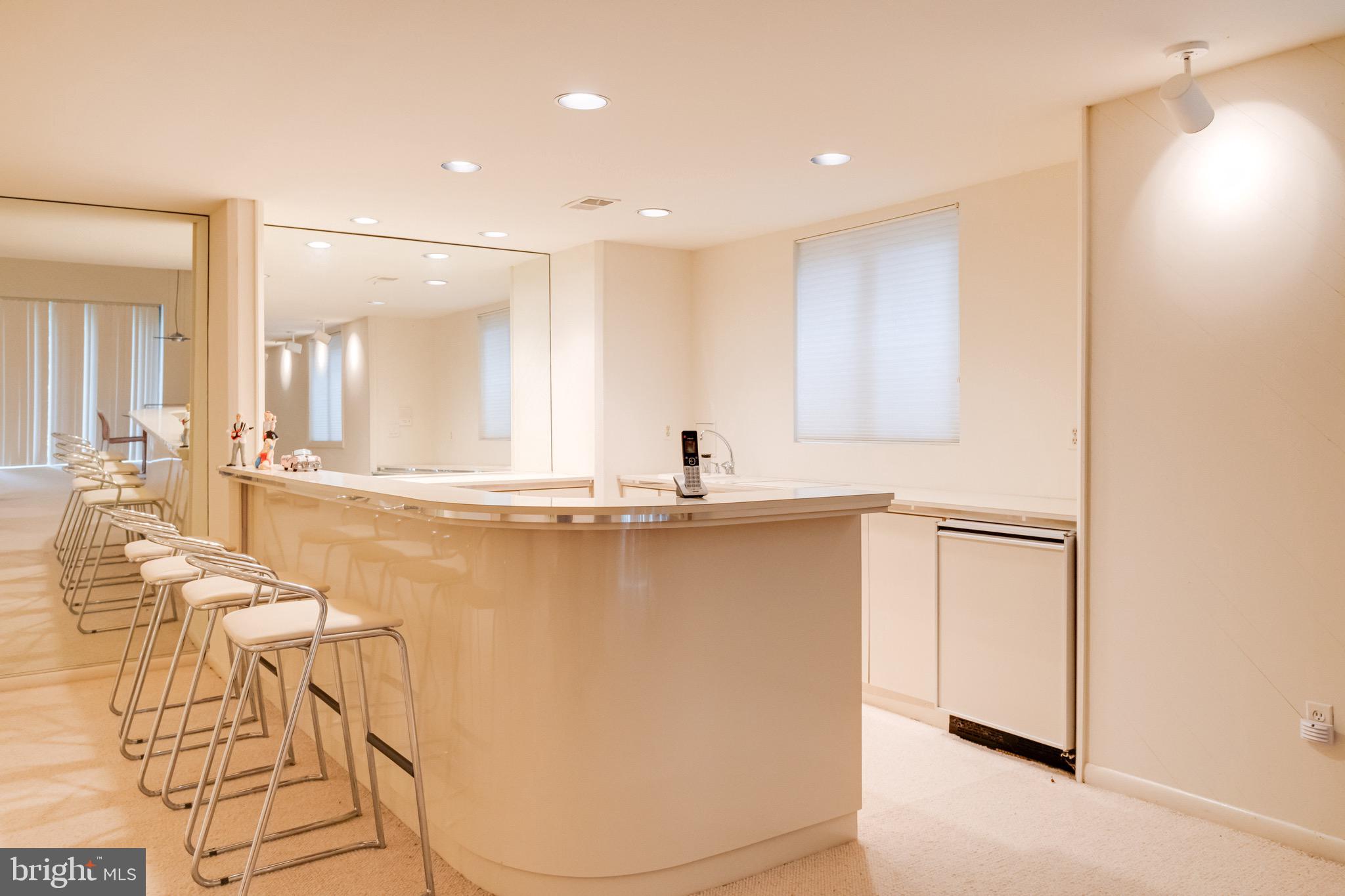 2403 Velvet Ridge Dr