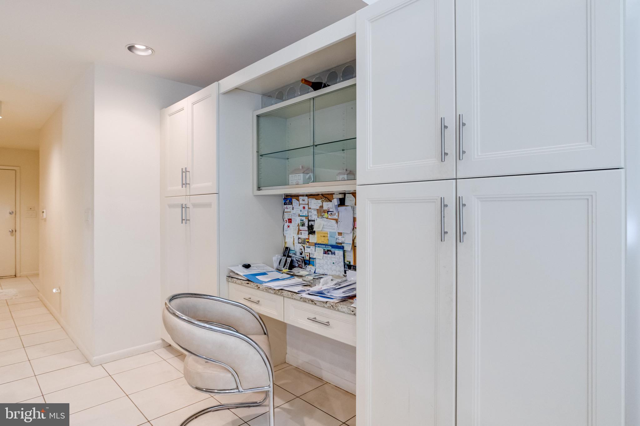 2403 Velvet Ridge Dr