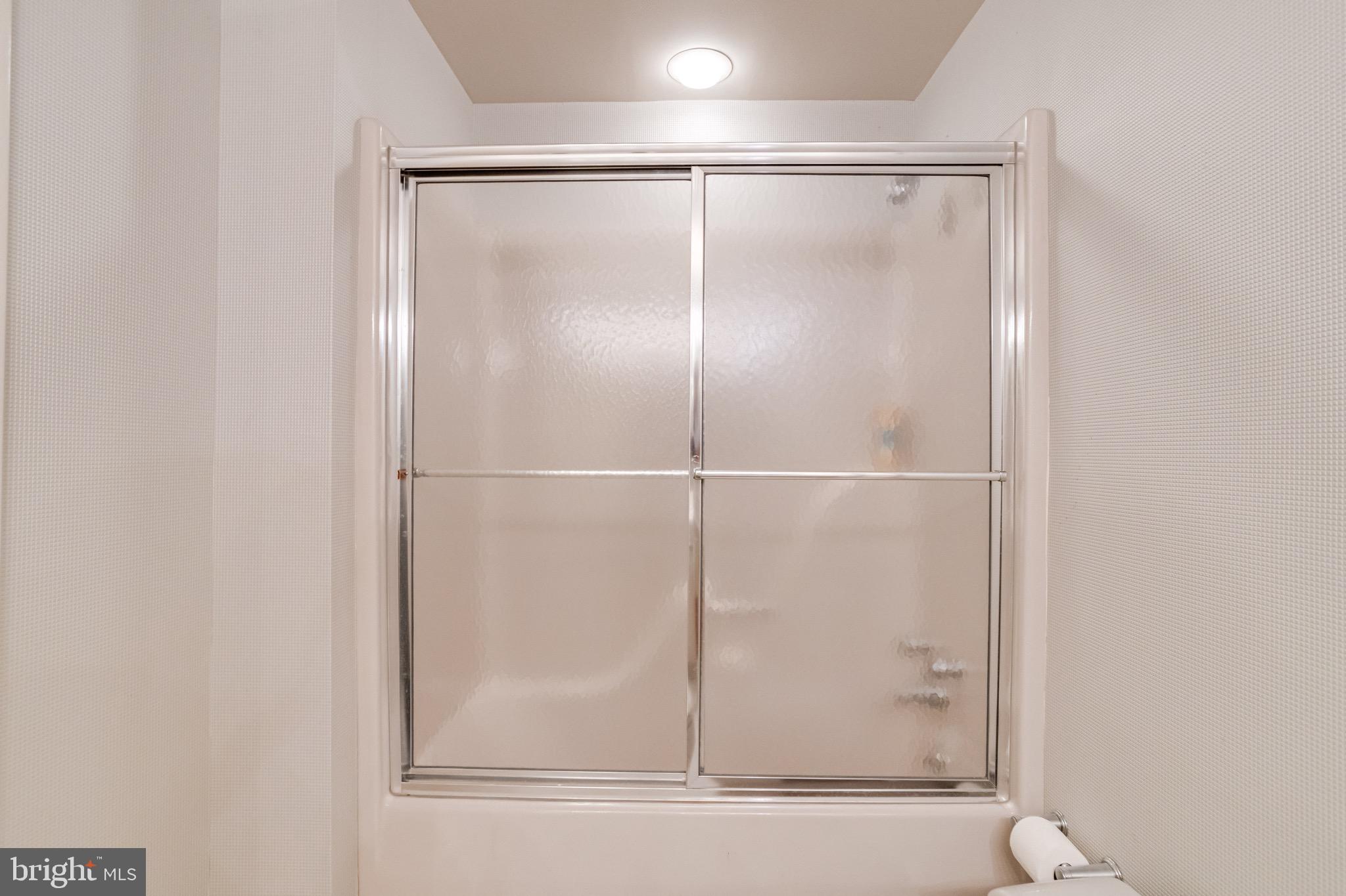 2403 Velvet Ridge Dr