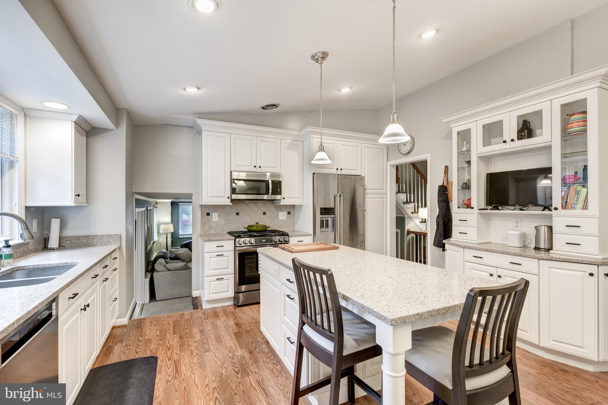 2320 Foxley ROAD