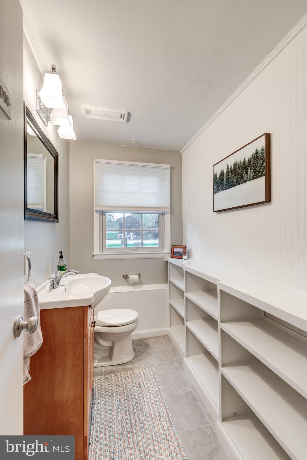 2320 Foxley ROAD