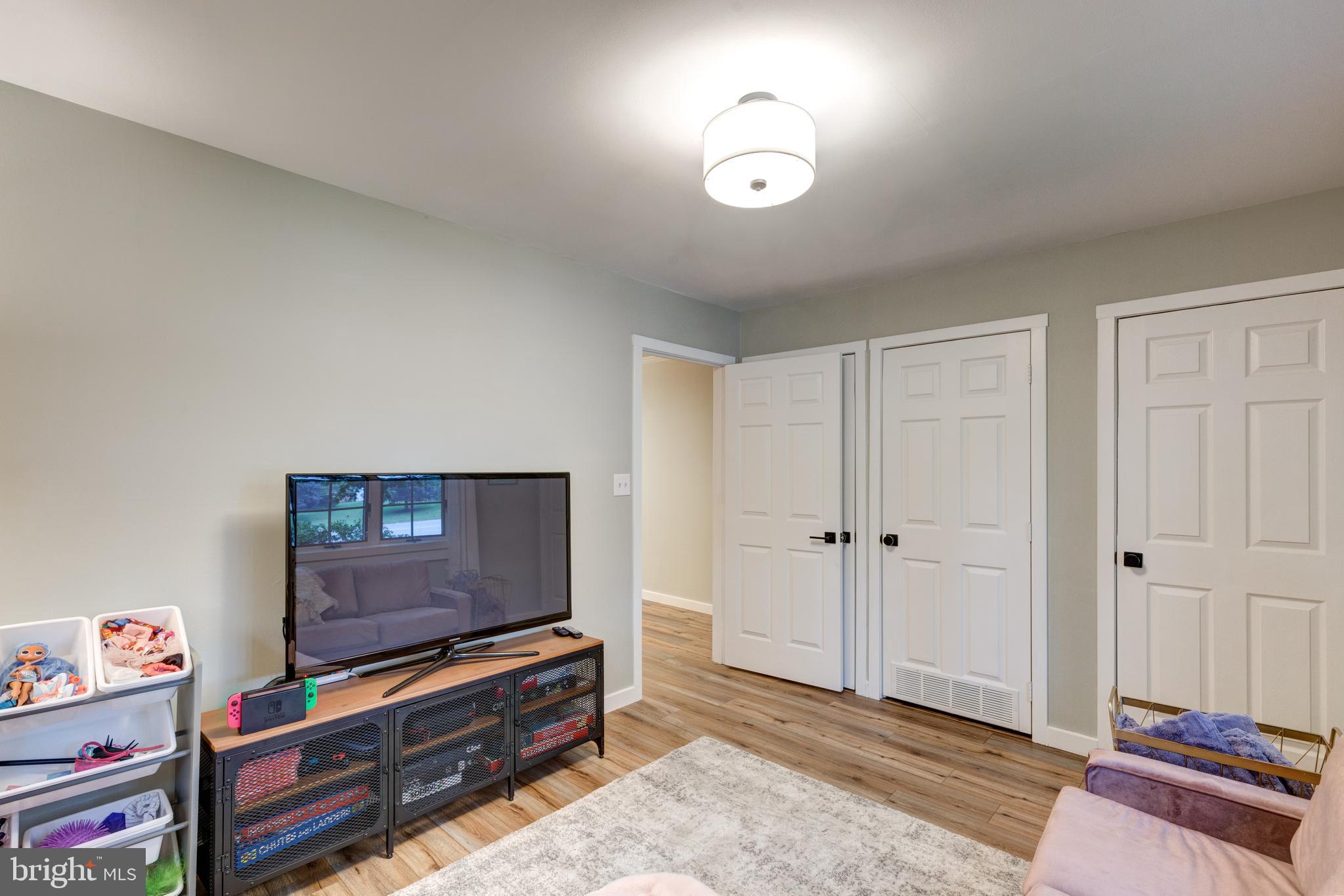 2320 Foxley ROAD
