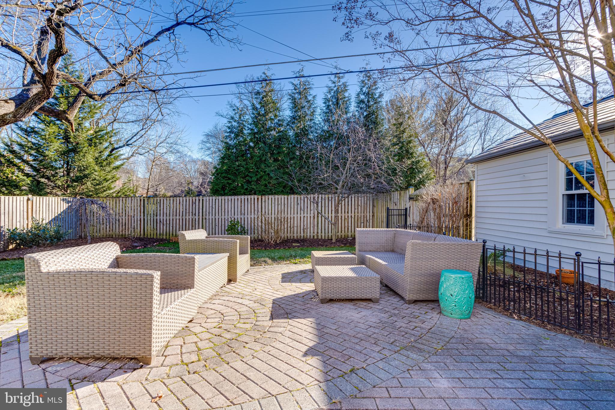 213 Tyrone Rd