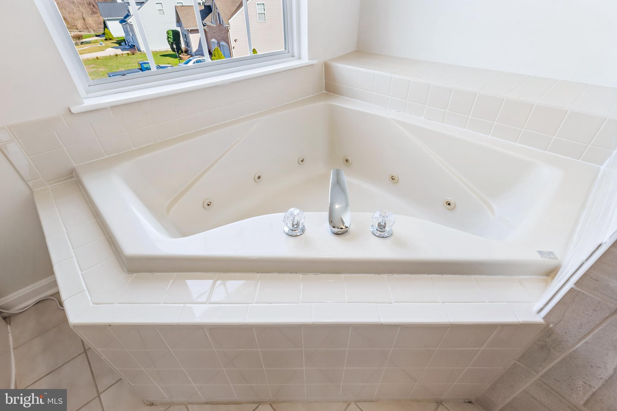 136 Summer Woods Way