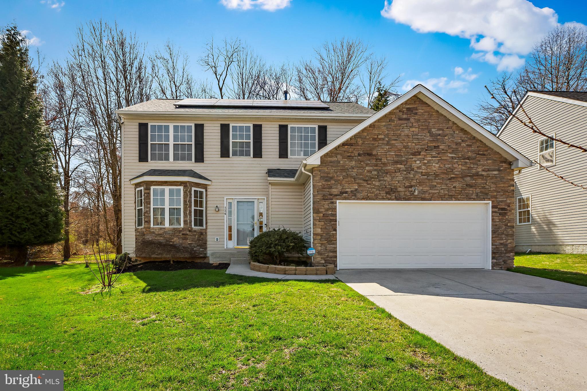 136 Summer Woods Way